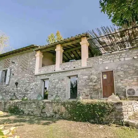 Сasa de vacaciones Isola Del Pittore Fienile Di Storica *